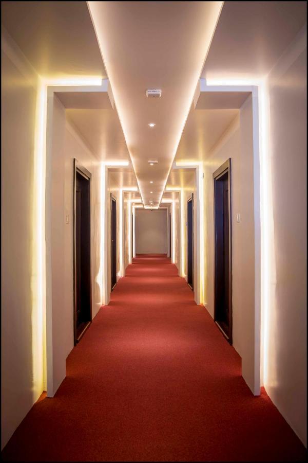 Hotel The Kingsbury Birtamode Eksteriør billede